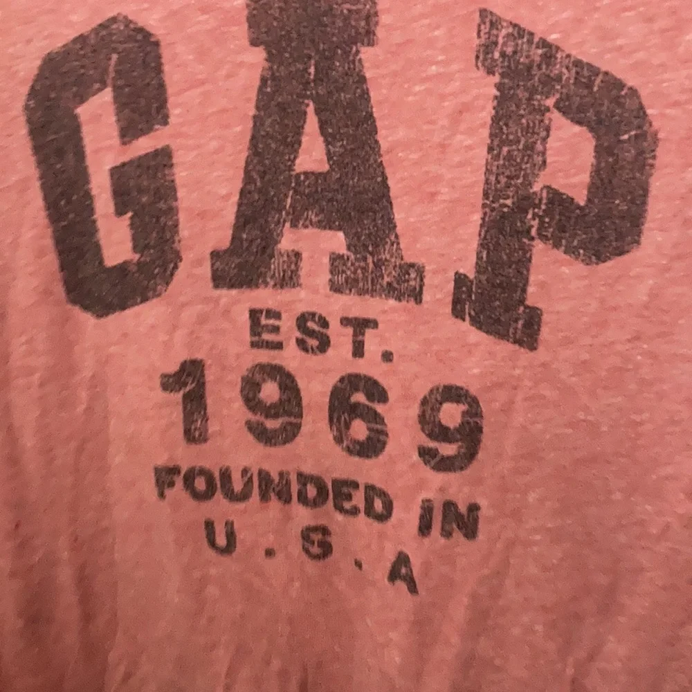 FINAL MARKDOWN Gap slub children’s unisex t shirt large